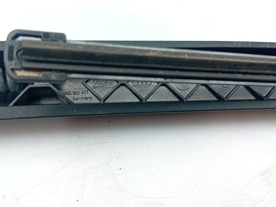 Haste / braço de escova limpa vidros trás AUDI A1 Sportback (8XA, 8XF)