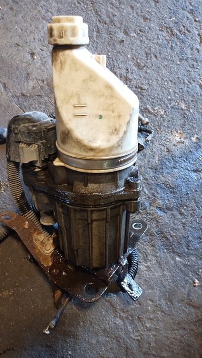 Opel Astra h pompa wspomagania elektryczna