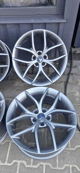 Диски R19 Tesla Y  Toyota тощо