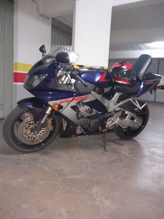 Honda CBR 929rr Fireblade 2001 apenas 20.000km reais