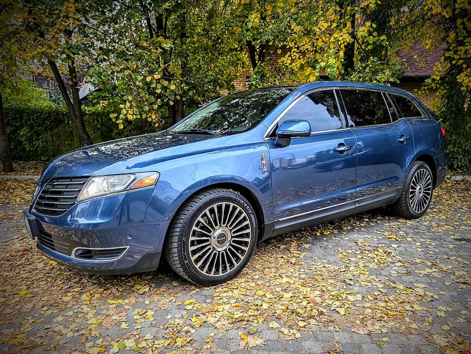 Lincoln MKT