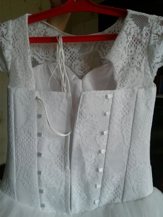 Свадебное платье б/у 44-й размер