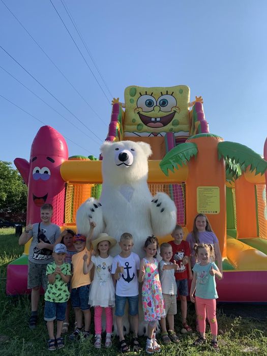 Аніматор білий ведмідь Хепі та великий Панда. Аніматори Коломия