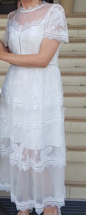 платье белое с кружевом летнее , воздушное  . Италия