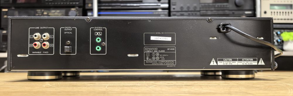 CD програвач Kenwood DP-4030