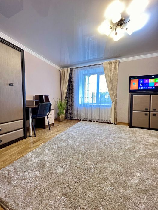 Центр. Крушельницької. 2 кімнати. Власник. Квартира подобово