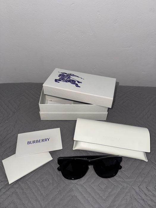 Vendo oculos de sol burberry originais