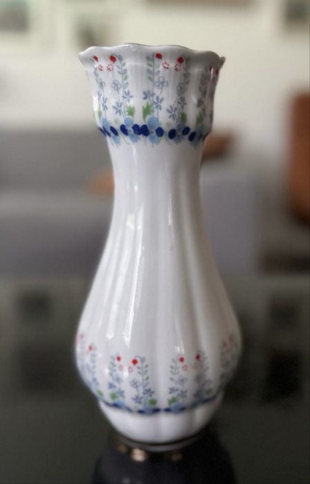 Wazonik w drobne kwiatki Wałbrzych