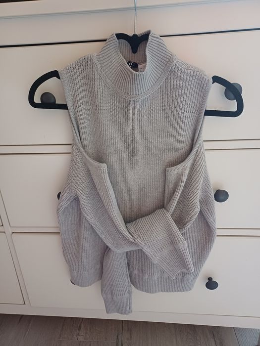 Sweter szary z acrylu