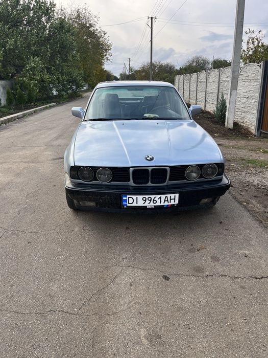 продам або обміняю бмв е34