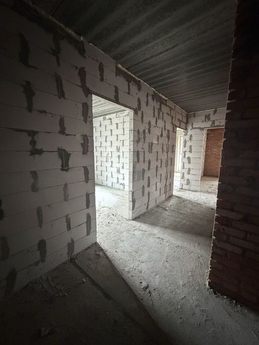 2 кімнатна квартира | 65 м.кв | після будівельників | переуступка