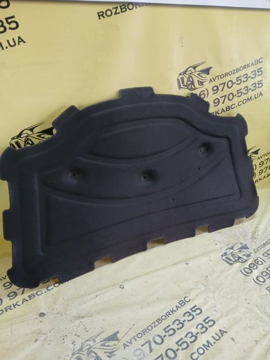 Шумоизоляция капота Audi Q8 2019