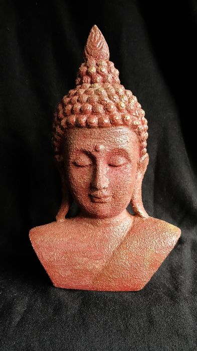 Busto buda. Imitação terracota com laivos dourados. Pintado à mão.