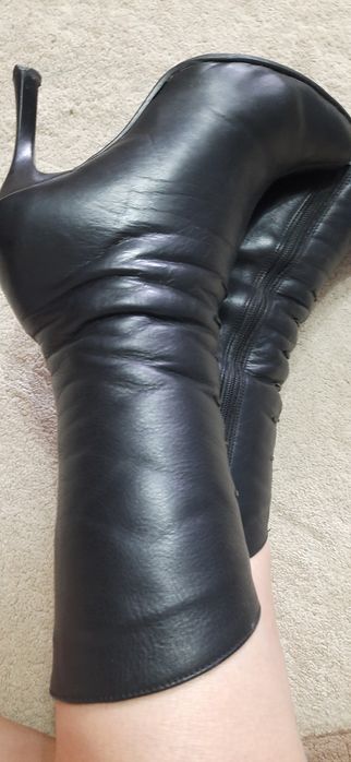 Шкіряні витончені ботіночки (сапожечки) на каблуку