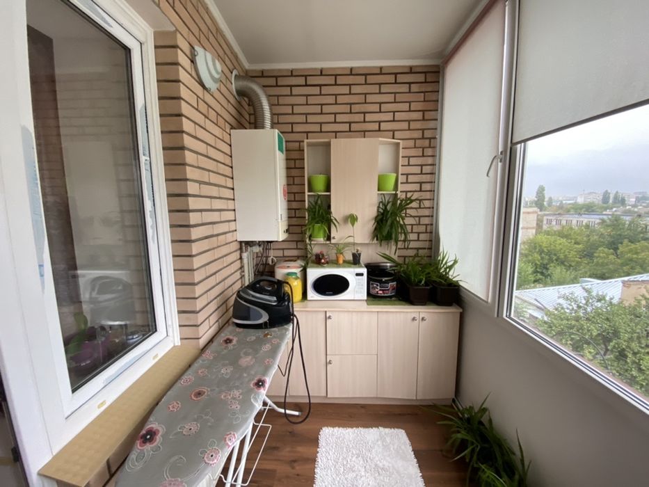 Продажа 2- уровненной стильной 4 комнатной квартиры