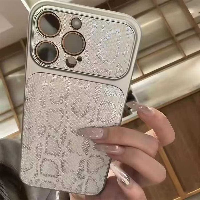 Etui Iphone 17 Pro wzór: Skóra węża