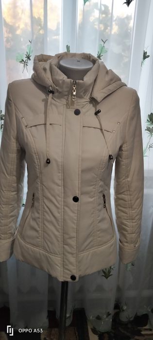 Демісезонна куртка