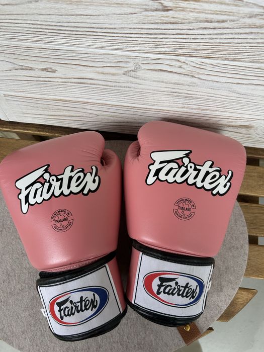 Боксерські рукавички Fairtex