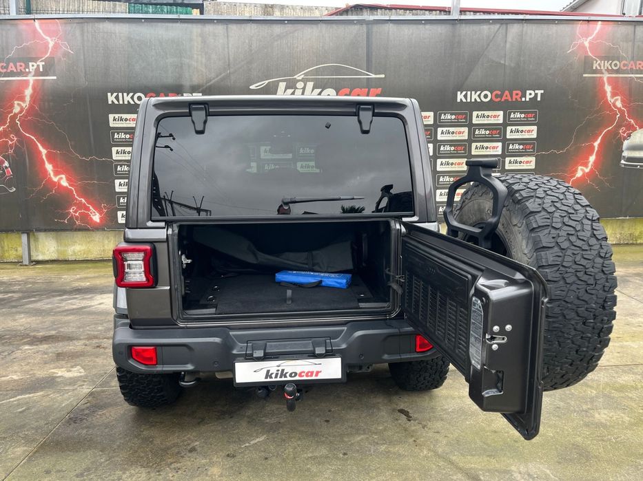 Jeep Wrangler Unlimited 2.2 CRDi AWD Auto Sky One-Touch Sahara