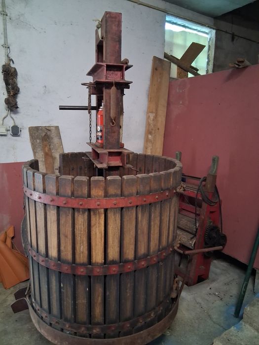 Prença para vinho