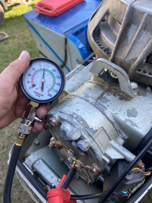 Лодочний мотор Suzuki DT40 2 тактний