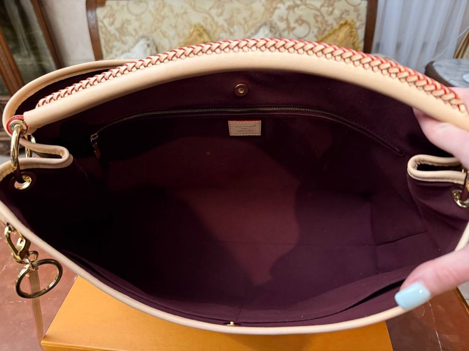 Сумка Louis Vuitton