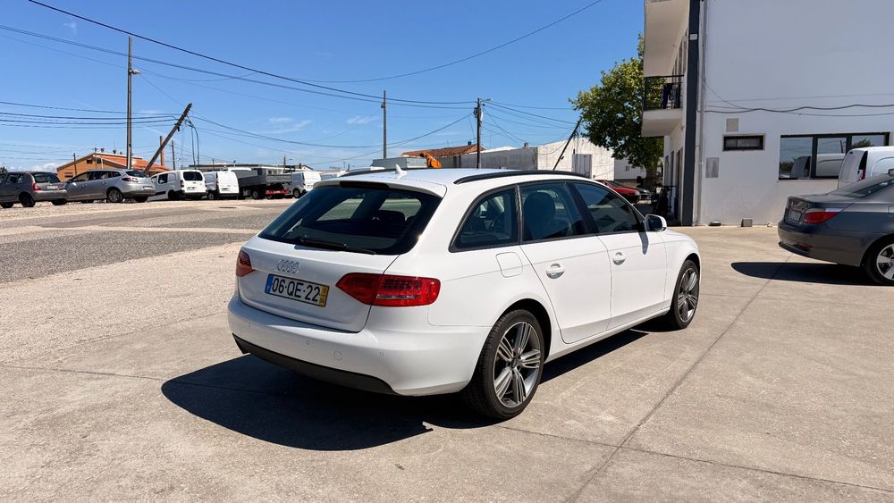 Audi A4 Avant 2.0 TDI DPF S line Sport Pack