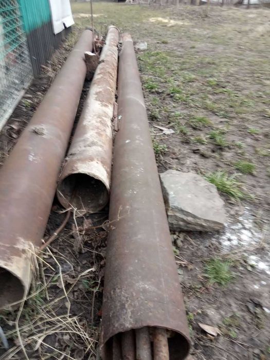 Труба сталева 200мм