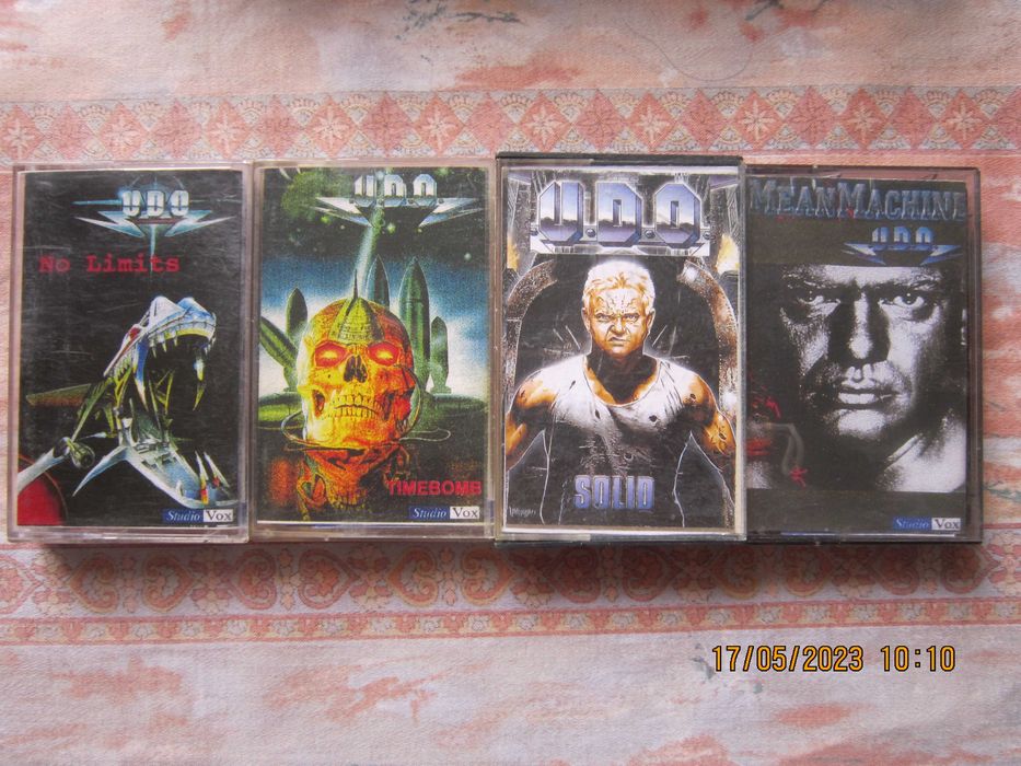 аудіокасети с записом гуртів Rammstein,Accept,Scorpions,UDO