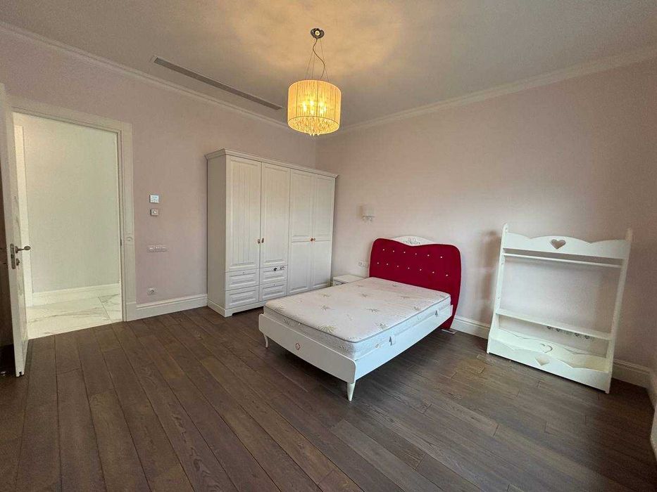 4 спальни! Бассейн и гараж! Продам уникальный дом 2017г. пр-т Гагарина