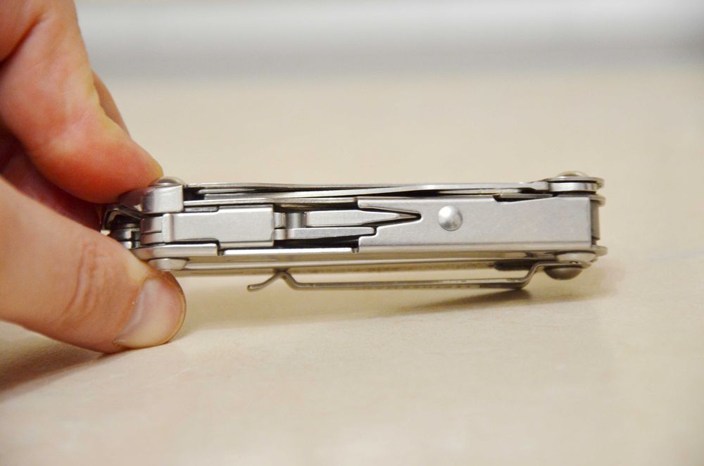 Мультитул Leatherman Sidekick