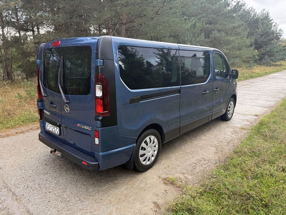 Opel Vivaro Long 9 osobowy bez wkladu