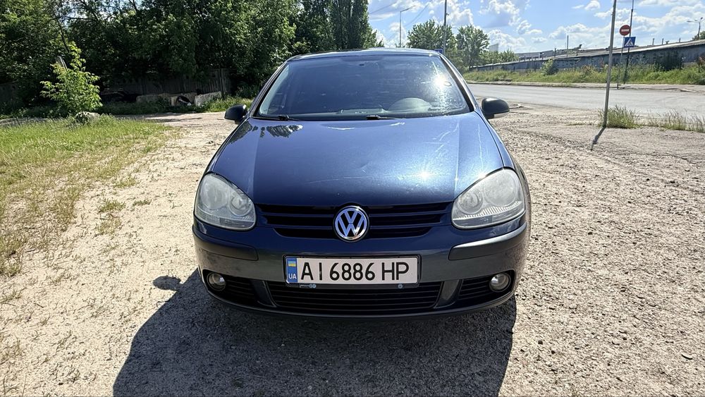 Продаж Volkswagen Golf 2009
