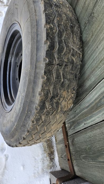 Koła 900  / 9.00 R20