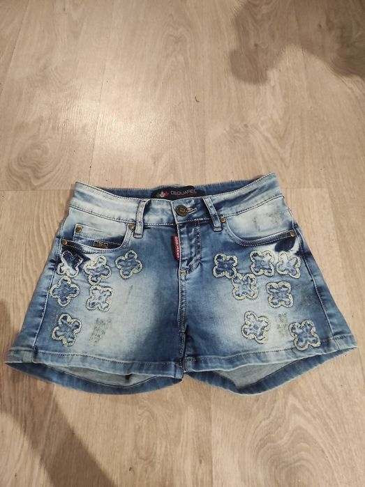 продам шорти  бренду DSQUARED