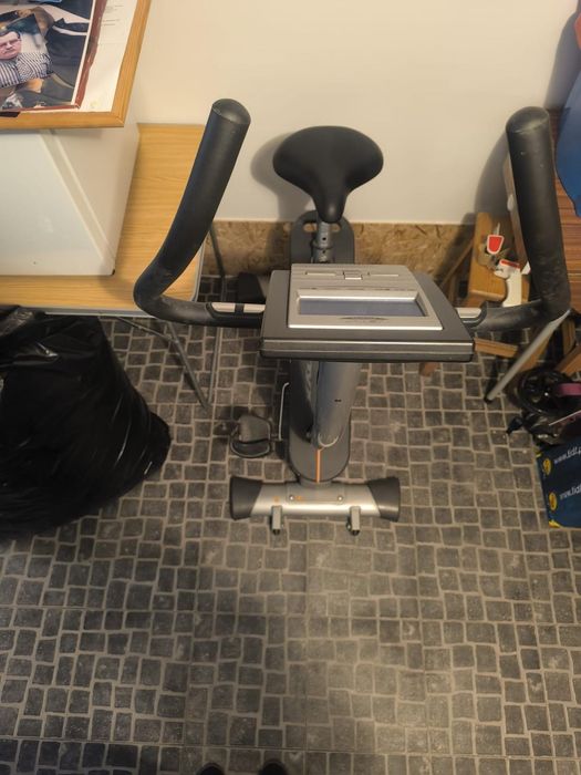 Bicicleta ergometrica Sportop B800