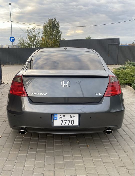 Хонда Аккорд Купе 3.5 2008г.
