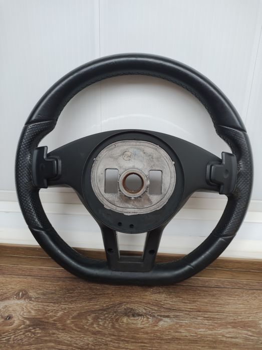 Руль Mercedes W218, W212, W207, W204 AMG