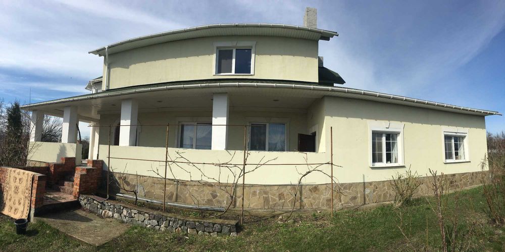 Будинок в екологічній, спокійній місцевості біля річки та заповідника