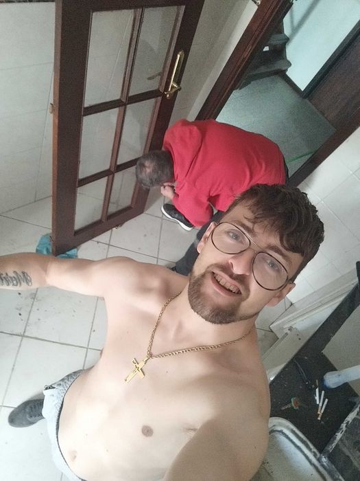 Equipa de pinturas interiores e exteriores