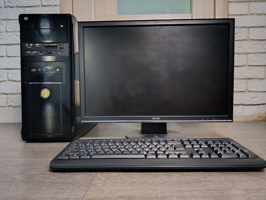 Комп'ютер дешево