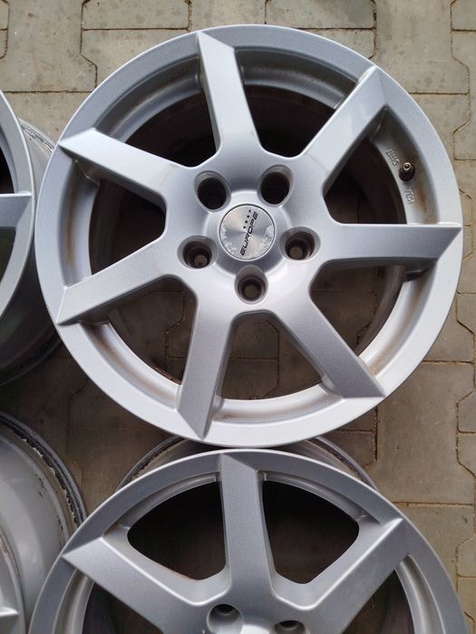 Felgi aluminiowe 5x114,3 16" ET 48 Nissan Toyota Mitsubishi Kia Hyunda