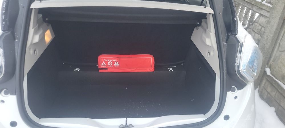 Продам Renault zoe