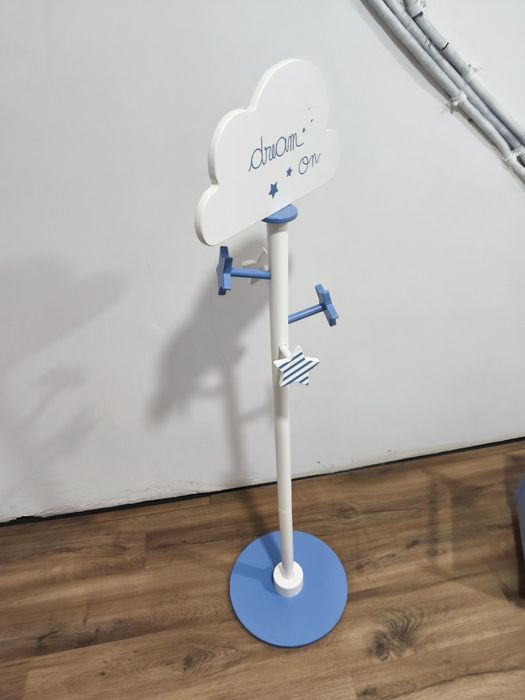 Bengaleiro para quarto infantil