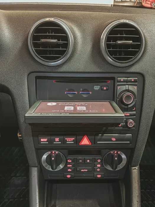 Audi Navigation Plus RNS-E DVD - Audi