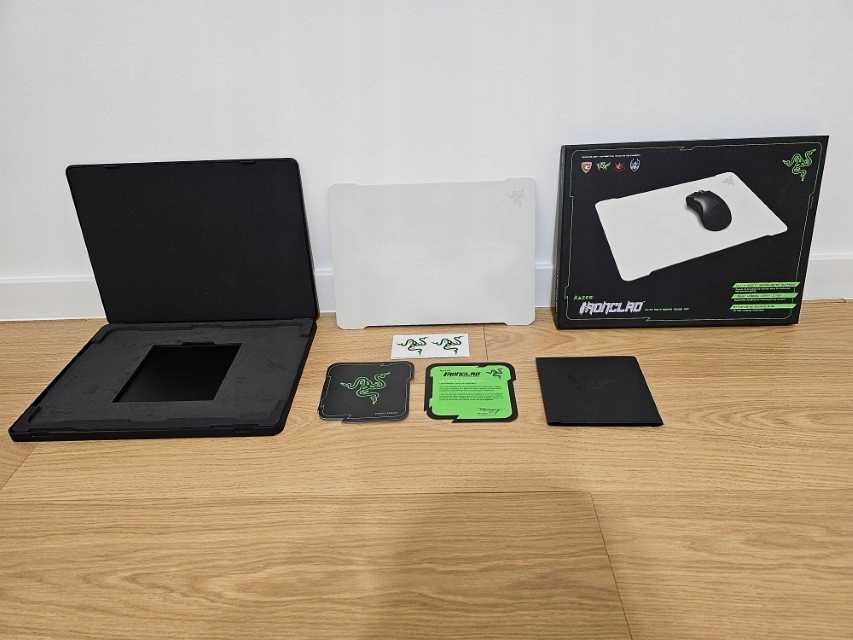 Podkładka pod Mysz Razer Ironclad Anodowane Aluminium Biała