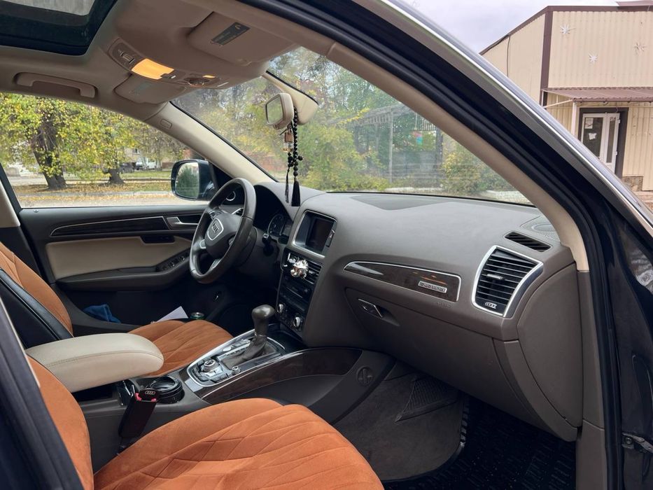 Audi q5 Premium Plus