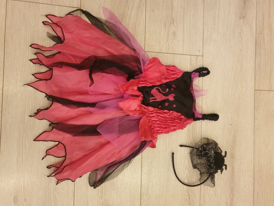 Kostium przebranie czarownica 98