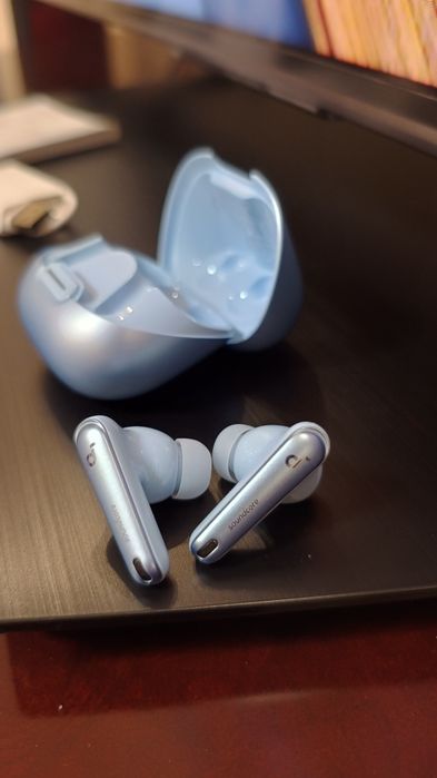 Навушники Anker SoundCore Liberty 4nc