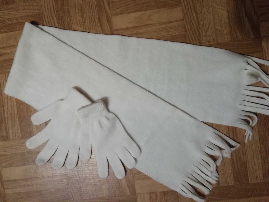 rękawiczki białe dzianina + gratis
